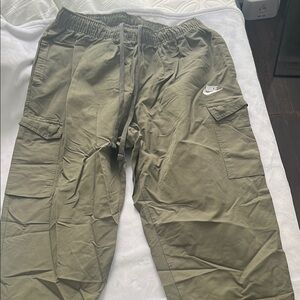 Nike Olive Cargo Pants